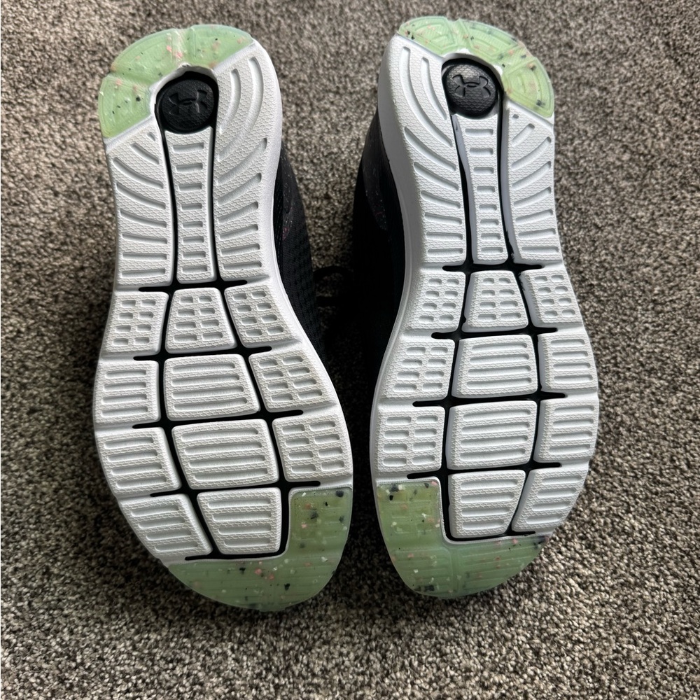 Under Armour Black and Blue Athletic Shoes with Breathable Design - Picture 3 of 3